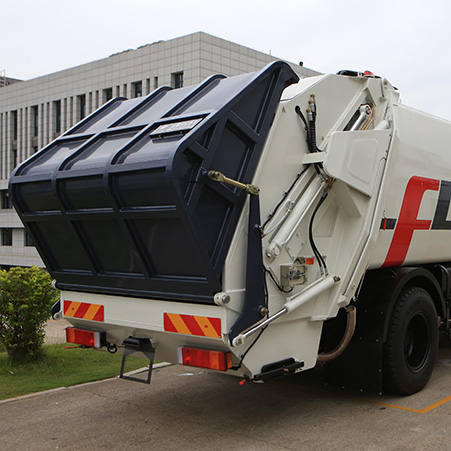 Чем отличается компрессионный мусоровоз FULONGMA от обычного мусоровоза?